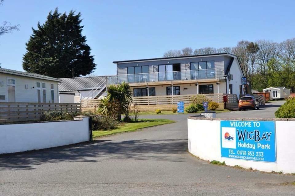 Oor Wee Hoose Hotel Leswalt Exterior foto